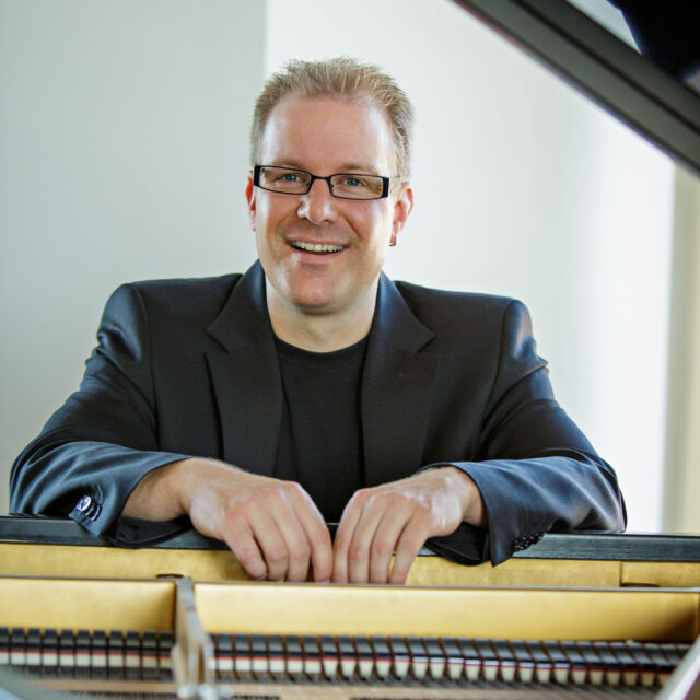 Klavierrezital: Bach, Grieg, Schubert - Prof. Matthias Alteheld